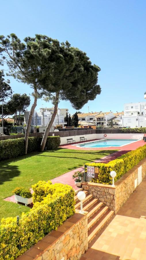Apartaments Club Nautic L' Escala מראה חיצוני תמונה