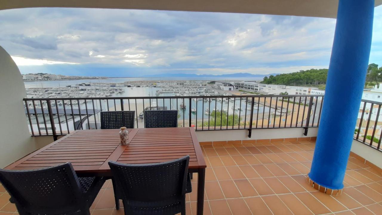Apartaments Club Nautic L' Escala מראה חיצוני תמונה